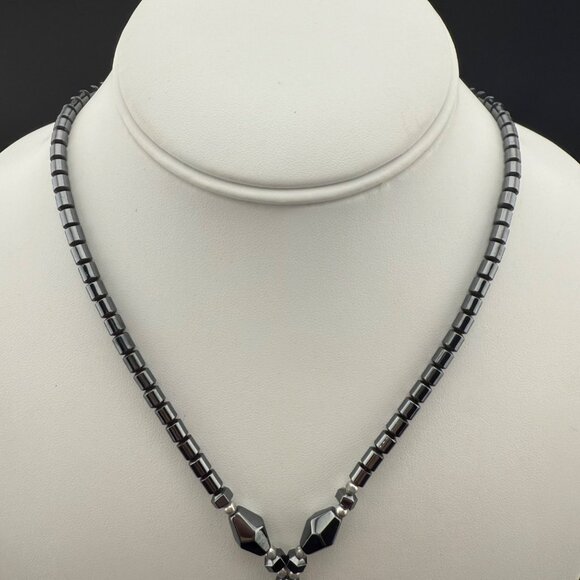 Black Hematite Beaded Necklace With Circular Pendant‎ & Dangling Bead Accents - Picture 4 of 6